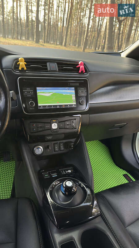 Хэтчбек Nissan Leaf 2018 в Кропивницком фото 16 Хэтчбек Nissan Leaf 2018 в Кропивницком