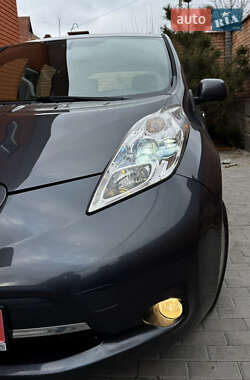 Хэтчбек Nissan Leaf 2013 в Виннице