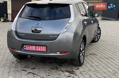 Хетчбек Nissan Leaf 2015 в Вінниці