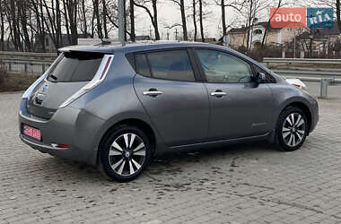 Хетчбек Nissan Leaf 2015 в Вінниці