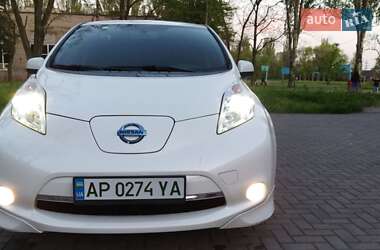 Хэтчбек Nissan Leaf 2013 в Запорожье