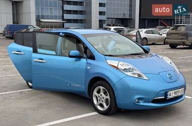 Хетчбек Nissan Leaf 2012 в Києві