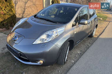 Хэтчбек Nissan Leaf 2016 в Одессе