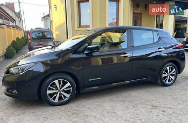 Хэтчбек Nissan Leaf 2019 в Львове