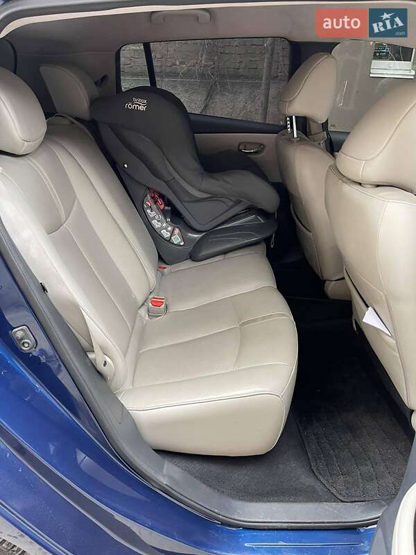 Хетчбек Nissan Leaf 2018 в Києві