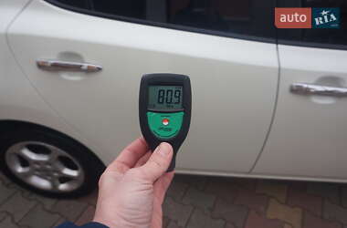 Хетчбек Nissan Leaf 2012 в Самборі