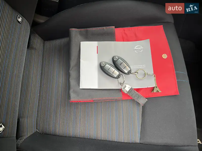 Хетчбек Nissan Leaf 2018 в Мостиській документ