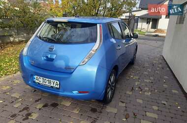 Хэтчбек Nissan Leaf 2013 в Луцке