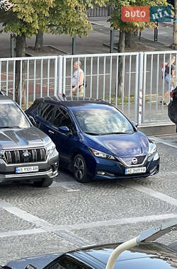Хэтчбек Nissan Leaf 2020 в 