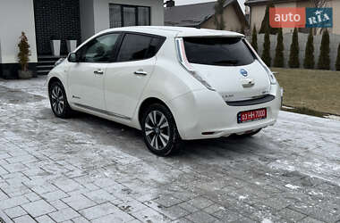 Хэтчбек Nissan Leaf 2014 в Ровно