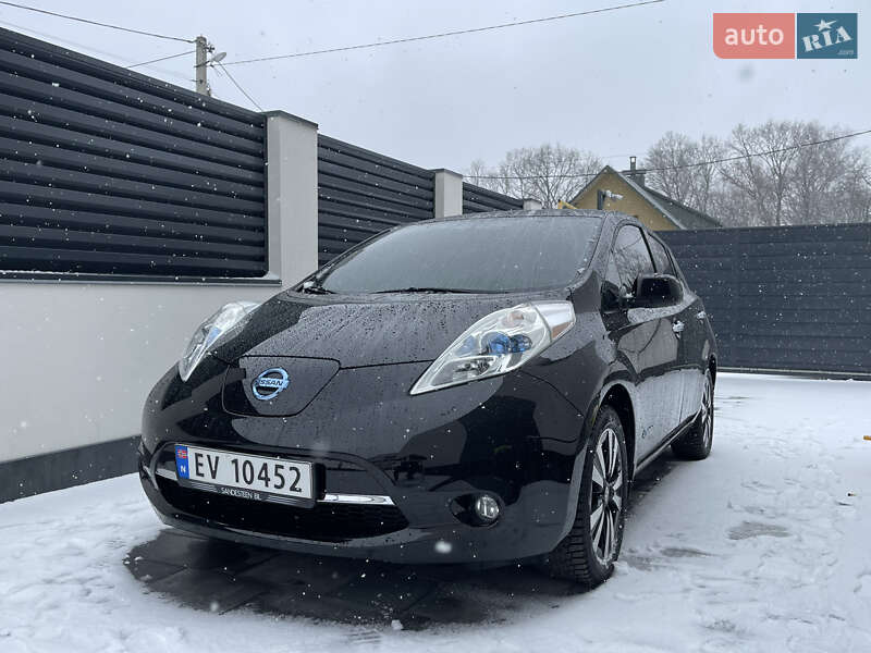 Хэтчбек Nissan Leaf 2017 в Ровно