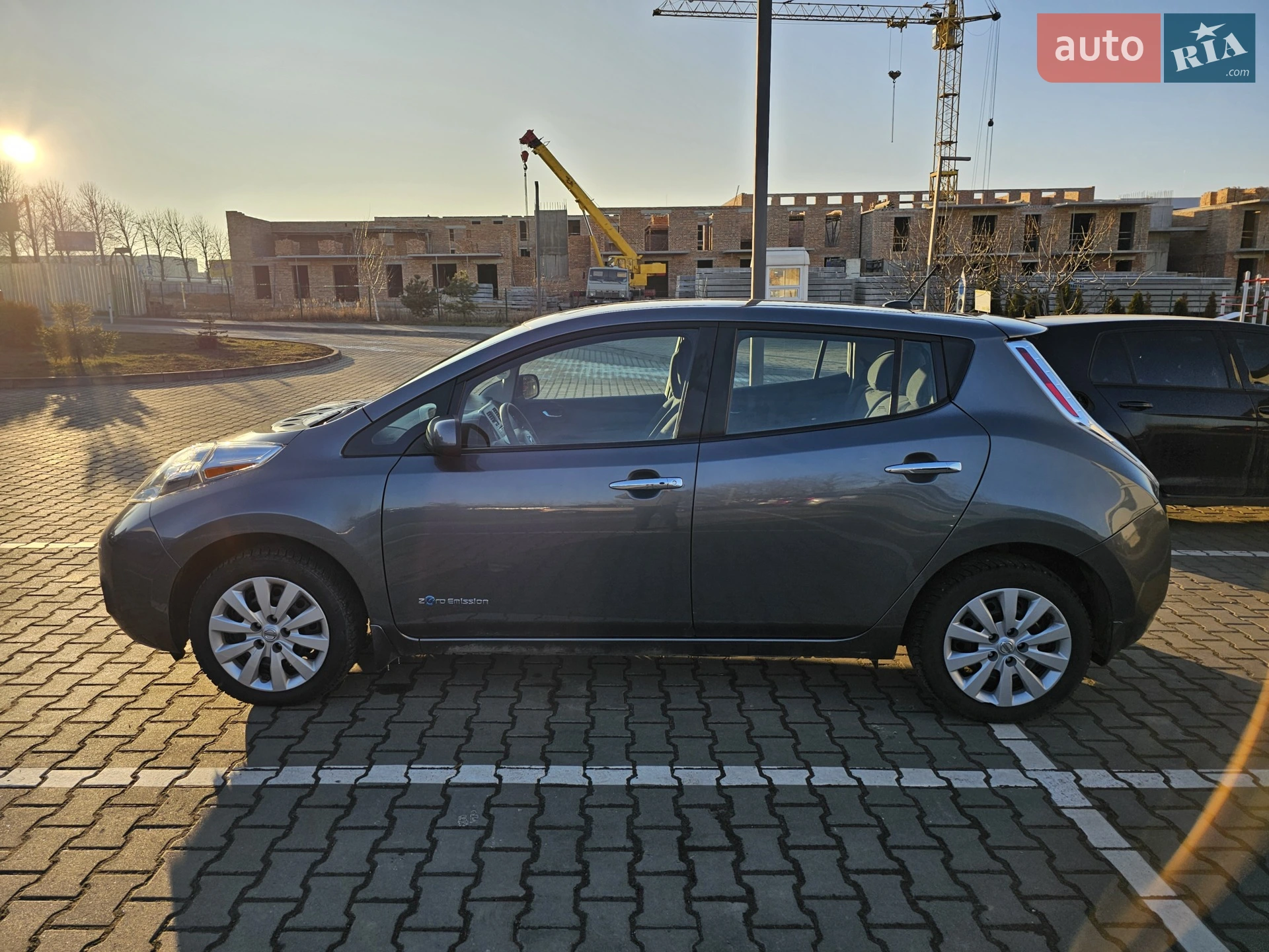 2016 Nissan Leaf - мініатюра 4