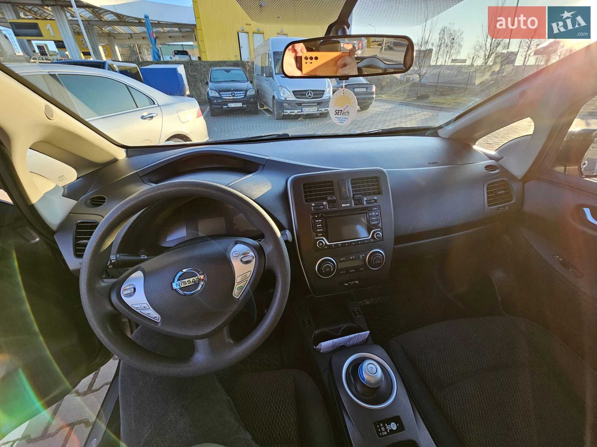 2016 Nissan Leaf - мініатюра 12