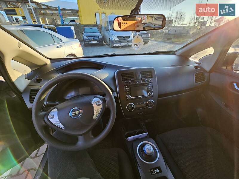 Хетчбек Nissan Leaf 2016 в Луцьку