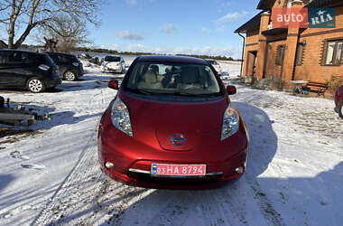 Хэтчбек Nissan Leaf 2011 в Луцке