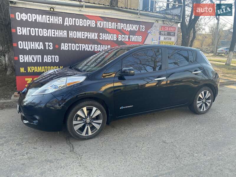 Хэтчбек Nissan Leaf 2014 в Краматорске