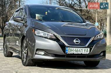 Хэтчбек Nissan Leaf 2018 в Одессе