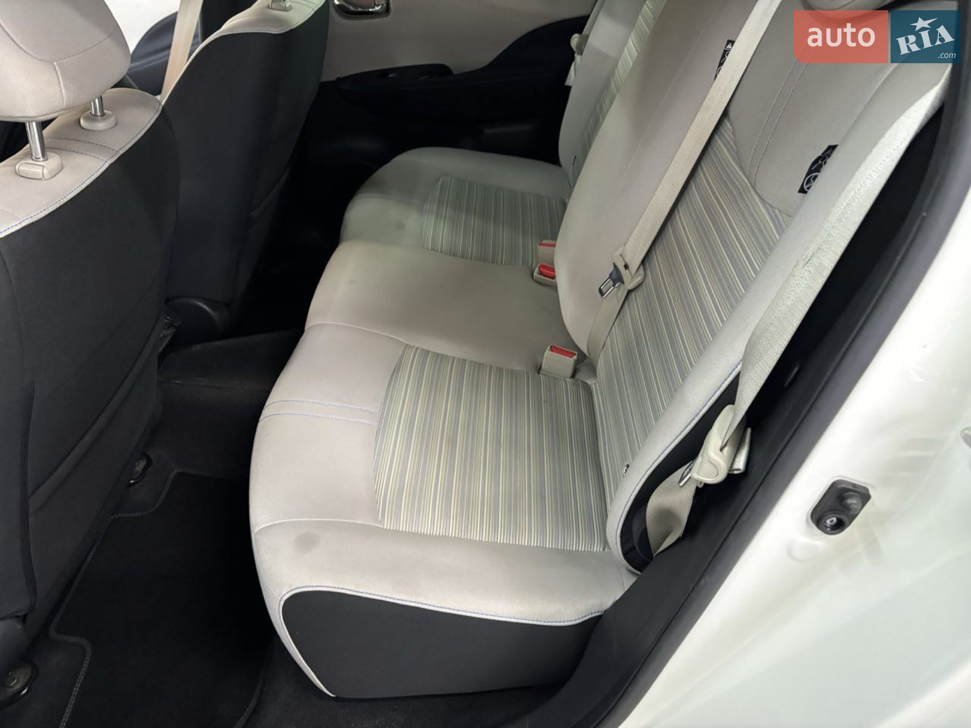 2021 Nissan Leaf - мініатюра 14