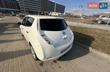 Хетчбек Nissan Leaf 2015 в Львові