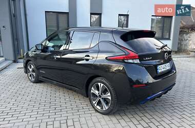 Хетчбек Nissan Leaf 2019 в 