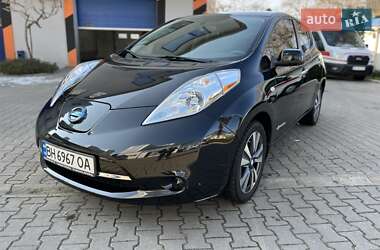 Хетчбек Nissan Leaf 2017 в 