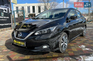 Хэтчбек Nissan Leaf 2020 в 