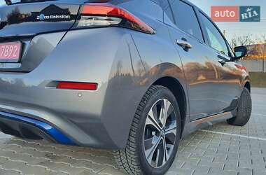 Хэтчбек Nissan Leaf 2019 в Черновцах