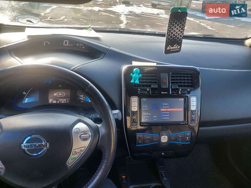 Хетчбек Nissan Leaf 2014 в Вінниці