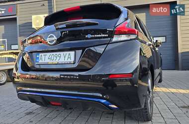 Хетчбек Nissan Leaf 2018 в  фото 7 Хетчбек Nissan Leaf 2018 в