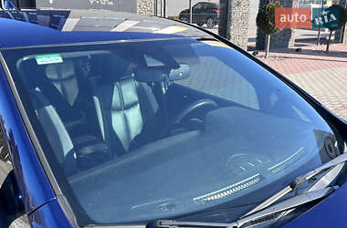 Хэтчбек Nissan Leaf 2019 в 
