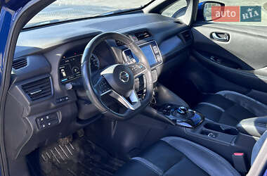 Хэтчбек Nissan Leaf 2019 в 