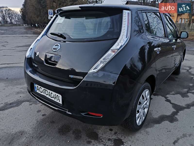 Хэтчбек Nissan Leaf 2013 в Луцке