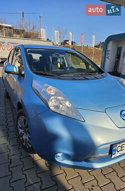 Хэтчбек Nissan Leaf 2015 в Черновцах