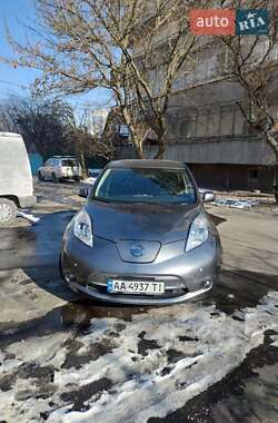 Хетчбек Nissan Leaf 2014 в Києві