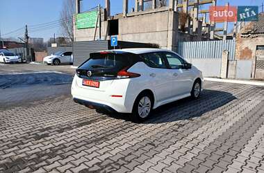 Хэтчбек Nissan Leaf 2021 в Киеве