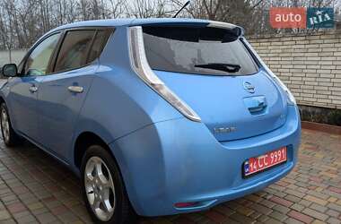 Хетчбек Nissan Leaf 2012 в Івано-Франківську