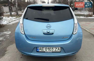 Хетчбек Nissan Leaf 2014 в Дніпрі