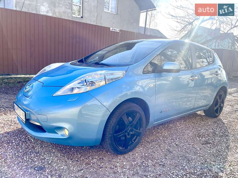 Хетчбек Nissan Leaf 2014 в Києві фото 16 Хетчбек Nissan Leaf 2014 в Києві