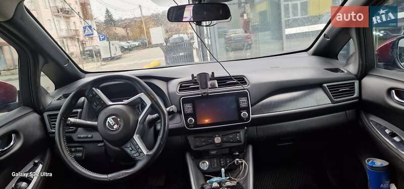 Хэтчбек Nissan Leaf 2021 в Тернополе фото 2 Хэтчбек Nissan Leaf 2021 в Тернополе