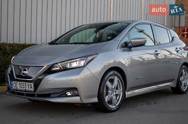 Хэтчбек Nissan Leaf 2019 в 