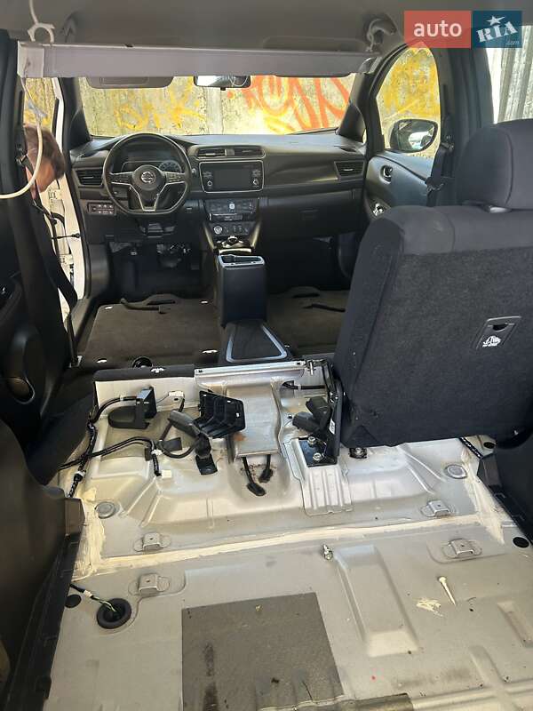 Хэтчбек Nissan Leaf 2018 в Одессе фото 6 Хэтчбек Nissan Leaf 2018 в Одессе