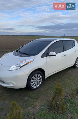 Хэтчбек Nissan Leaf 2013 в Луцке