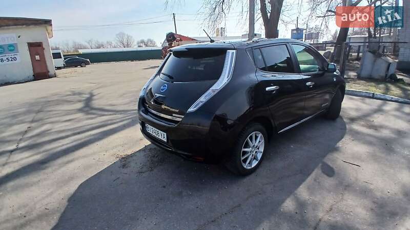 Хэтчбек Nissan Leaf 2014 в Кременчуге фото 4 Хэтчбек Nissan Leaf 2014 в Кременчуге