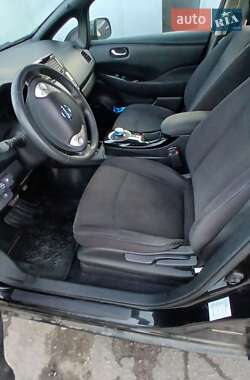 Хэтчбек Nissan Leaf 2014 в Кременчуге