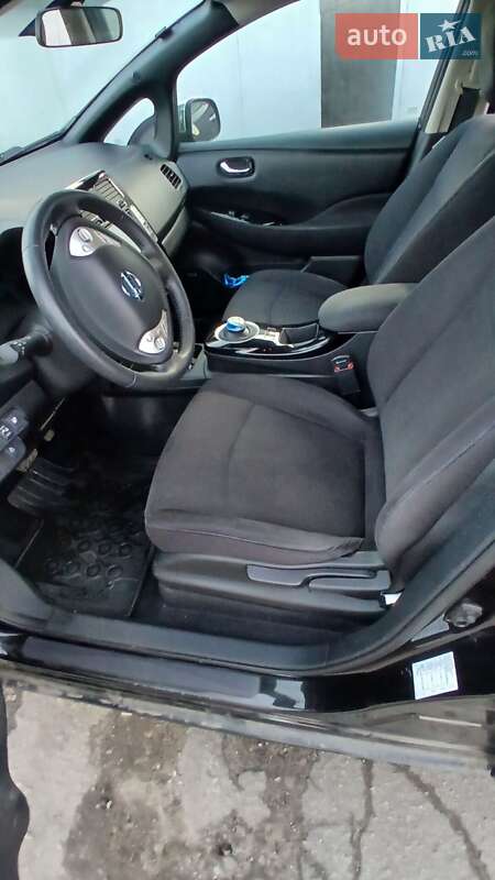 Хэтчбек Nissan Leaf 2014 в Кременчуге фото 12 Хэтчбек Nissan Leaf 2014 в Кременчуге