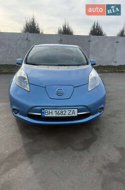 Хетчбек Nissan Leaf 2014 в Одесі