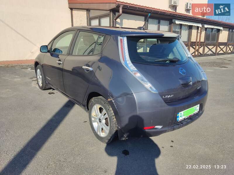 Хэтчбек Nissan Leaf 2013 в Киеве фото 13 Хэтчбек Nissan Leaf 2013 в Киеве