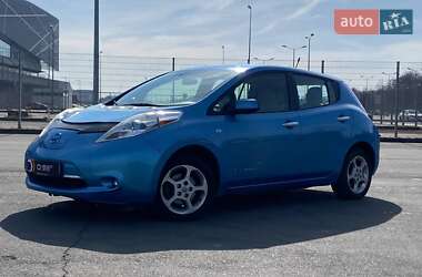 Хэтчбек Nissan Leaf 2012 в Львове