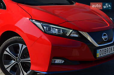 Хэтчбек Nissan Leaf 2020 в 