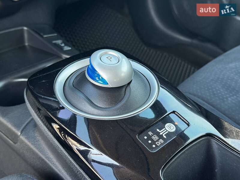 Хэтчбек Nissan Leaf 2014 в Харькове